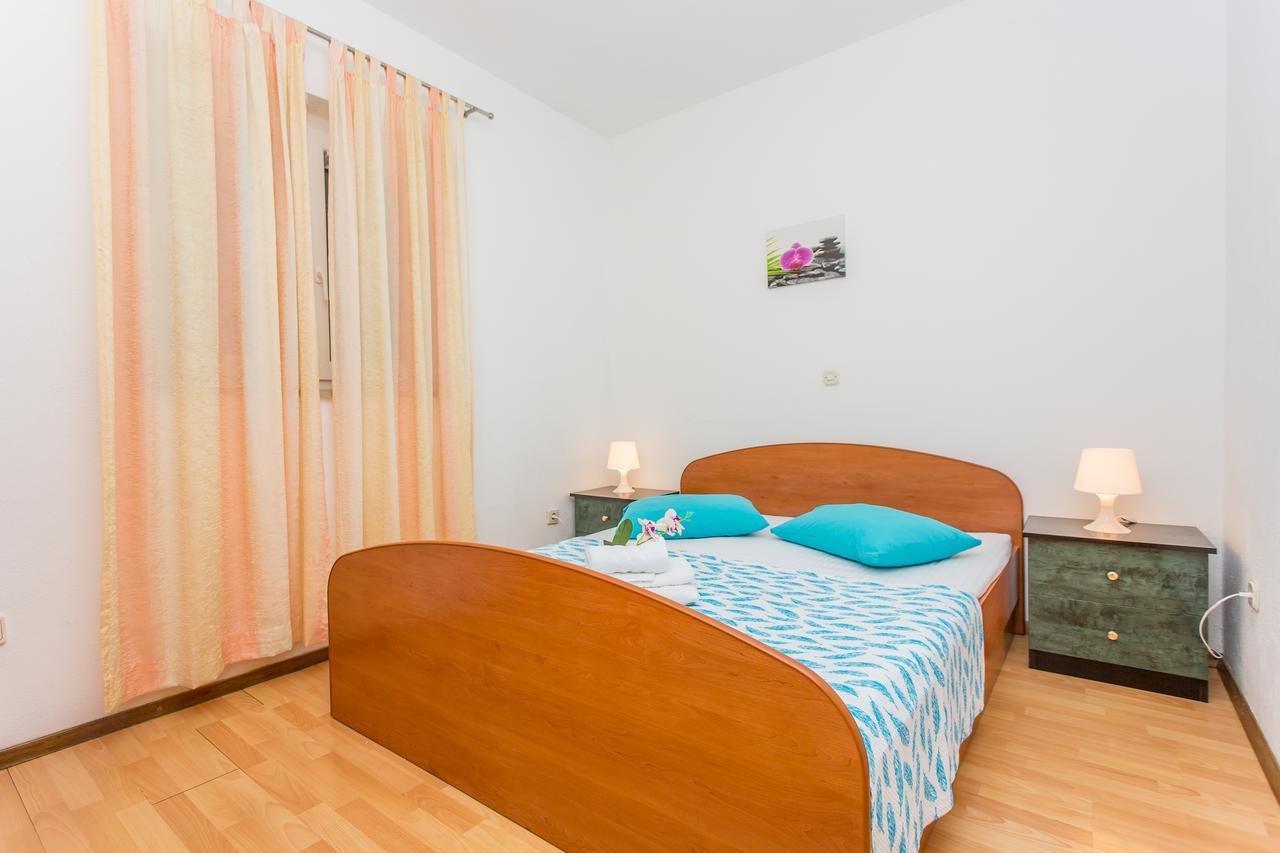 Apartments Grepo Sljeme Makarska Kamer foto